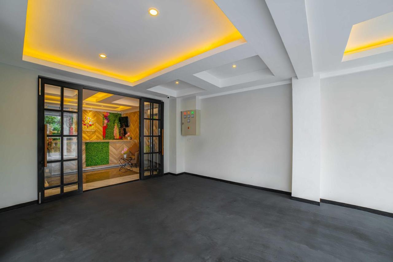 Tree Homestay Mitra Reddoorz Kasri ภายนอก รูปภาพ